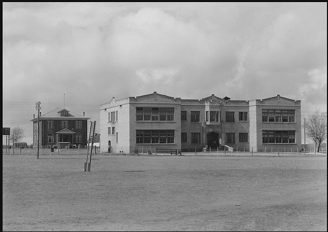 Rayna Remembers: Snowflake Elementary School