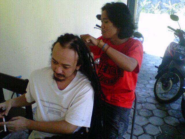 Harga Jasa Gimbal Rambut - Service Rambut Gimbal Ras Muhammad Harga Jasa Gimbal Rambut - Service Rambut Gimbal Ras Muhammad