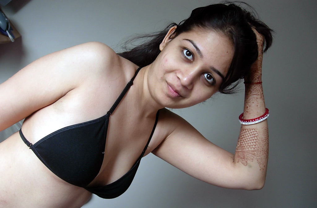 seductive desi porn Seductive desi porn
