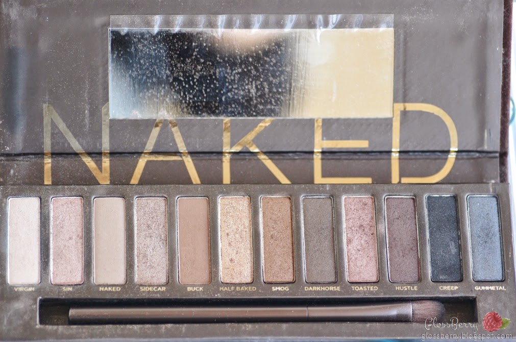 urban decay naked 1 palette review פלטת נייקד אורבן דיקיי צלליות   סקירה בלוג איפור וטיפוח גלוסברי glossberry beauty blog