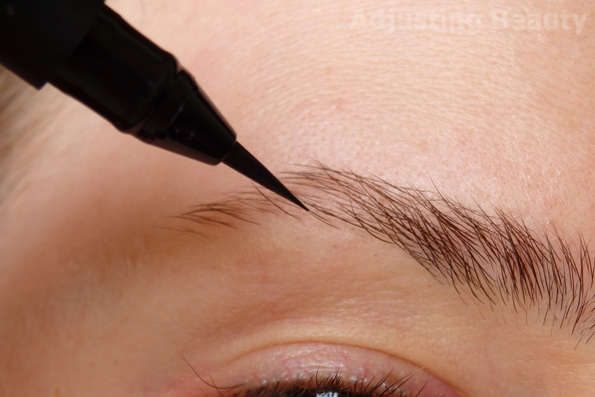 Review Ardell Stroke A Brow Feathering Pen Medium Brown Adjusting