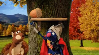 Super Grover 2.0 The Acorn squirrel, Sesame Street Episode 4318 Build a Better Basket season 43