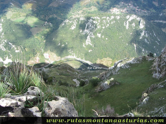 Caída al Cares desde la Pica de Peñamellera