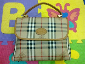 Burberry Haymarket Brown Check Top Bag(SOLD)