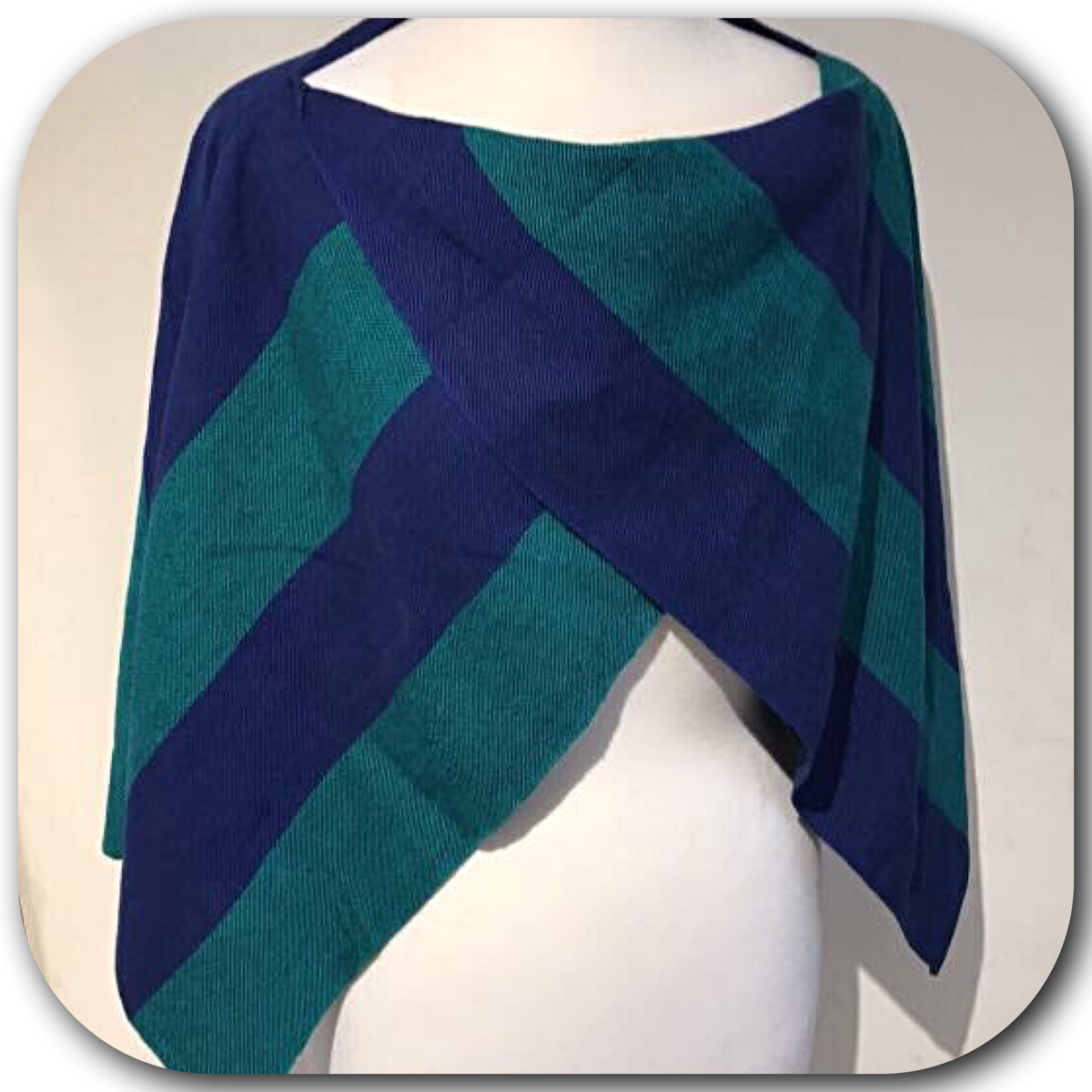 Handwoven capelet