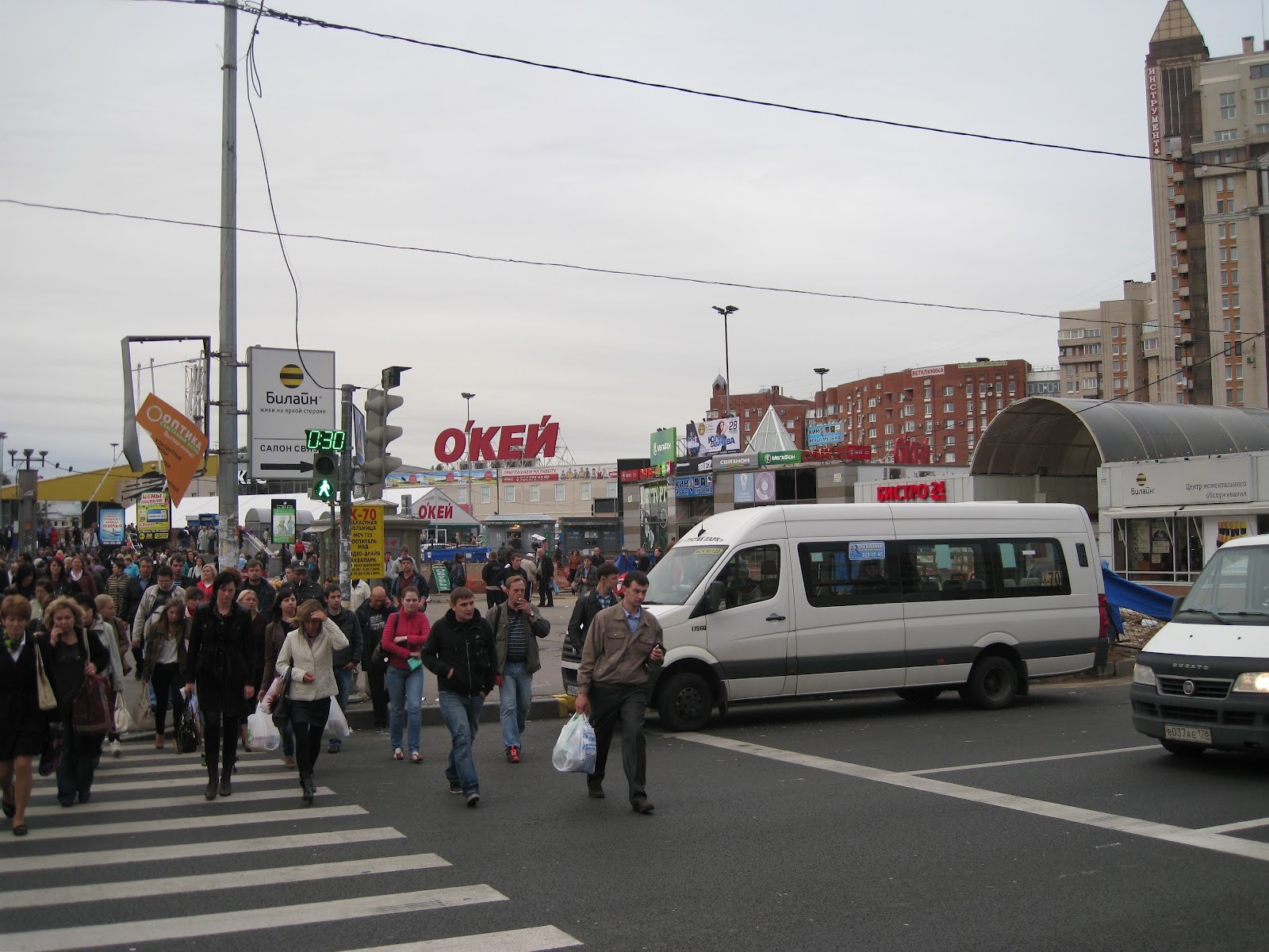 Метро Озерки 2000
