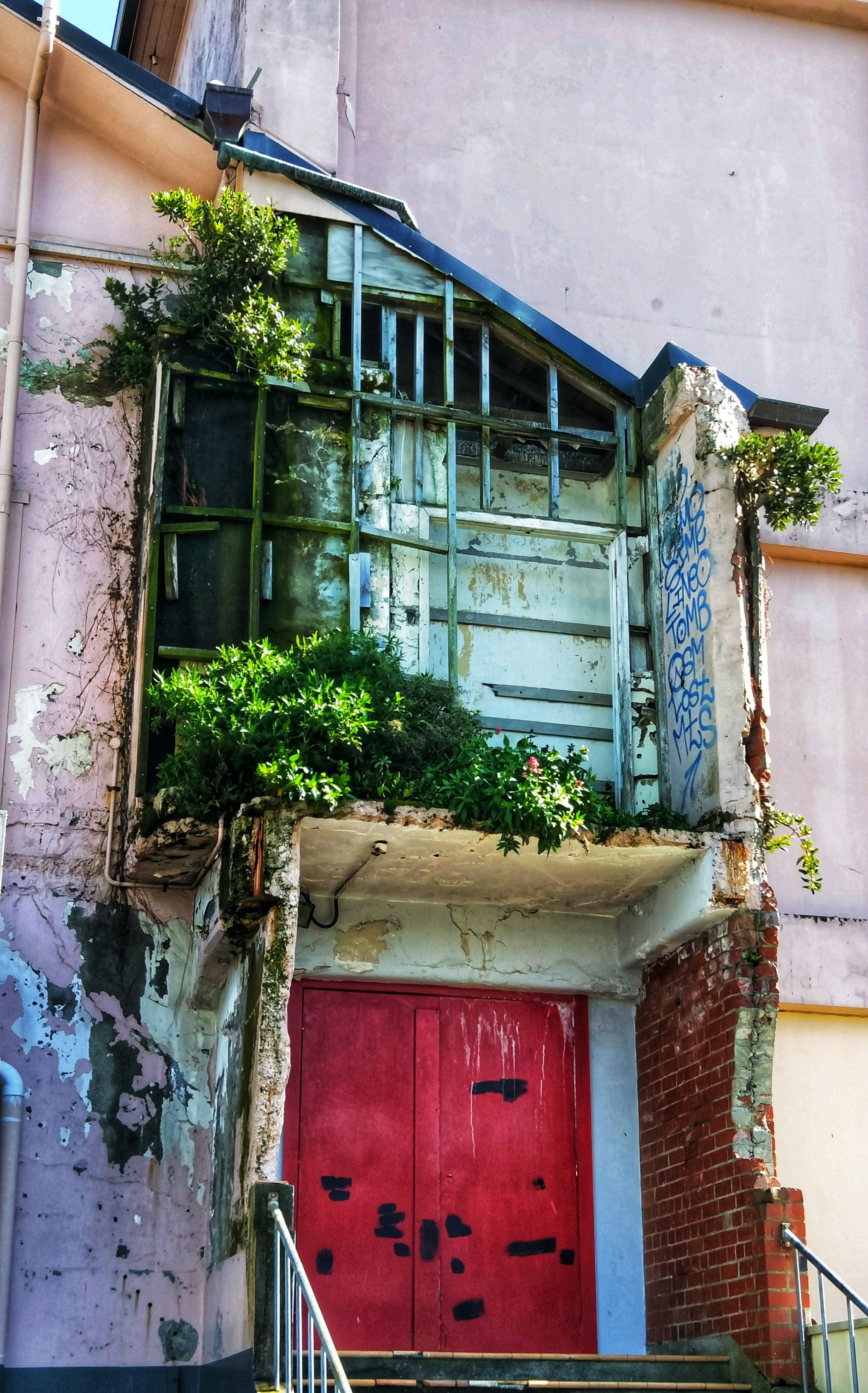 Unfinished building at Wellington High School