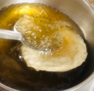 sindhi-khasta-pakwan-recipe-step-4(3)