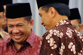 Tumben Fahri Hamzah Bela Jokowi