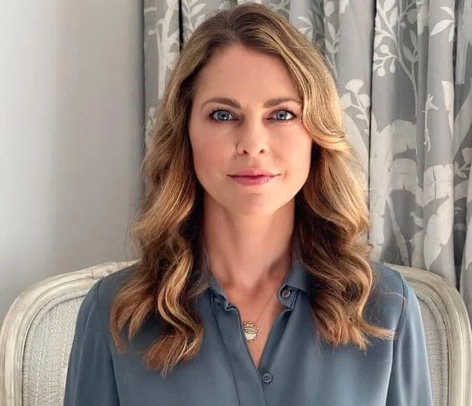 Princess Madeleine wore a new grey silk shirt blouse from Chloe. Sophie by Sophie necklace. Princess Leonore, Prince Nicolas and Princess Adrienne