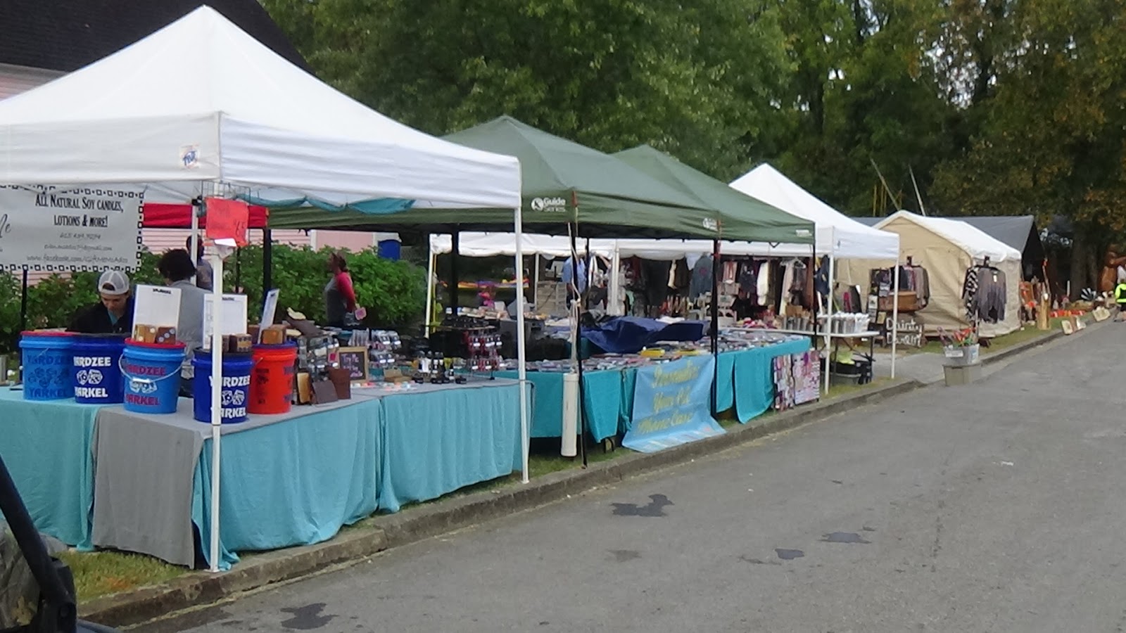 In My Painted Garden 2016 Maple St b School Bell Buckle TN