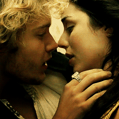 Reign' Royalty Adelaide Kane & Toby Regbo Would Make a Great Couple