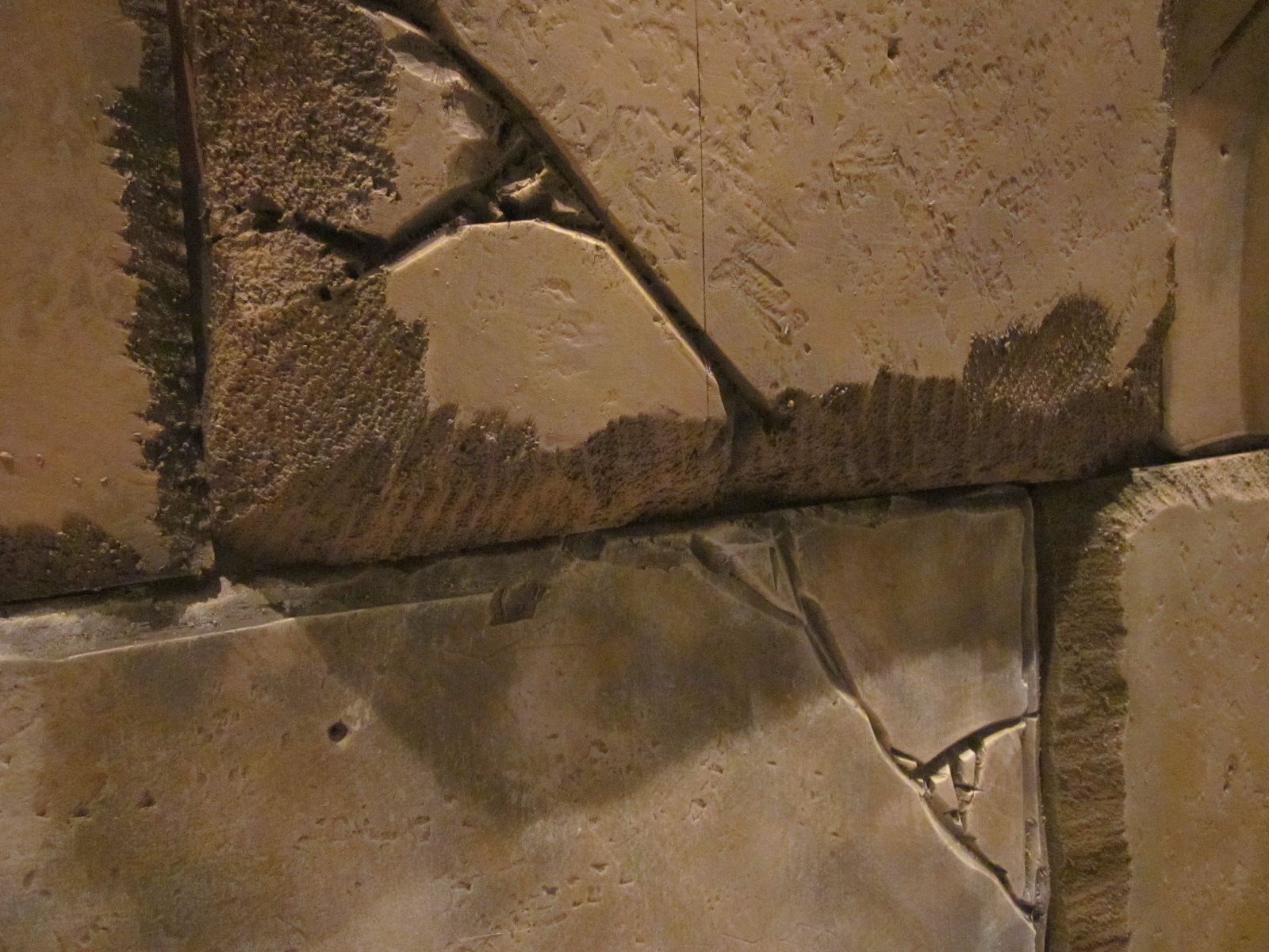 Battleground Hobbies: How To do Practical Modelling and Stone Texture