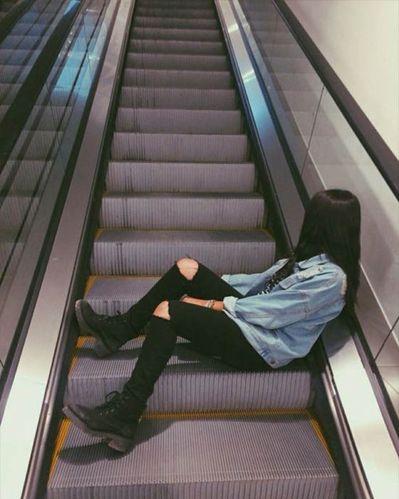 Fotos tumblr en escaleras casuales que estan de moda