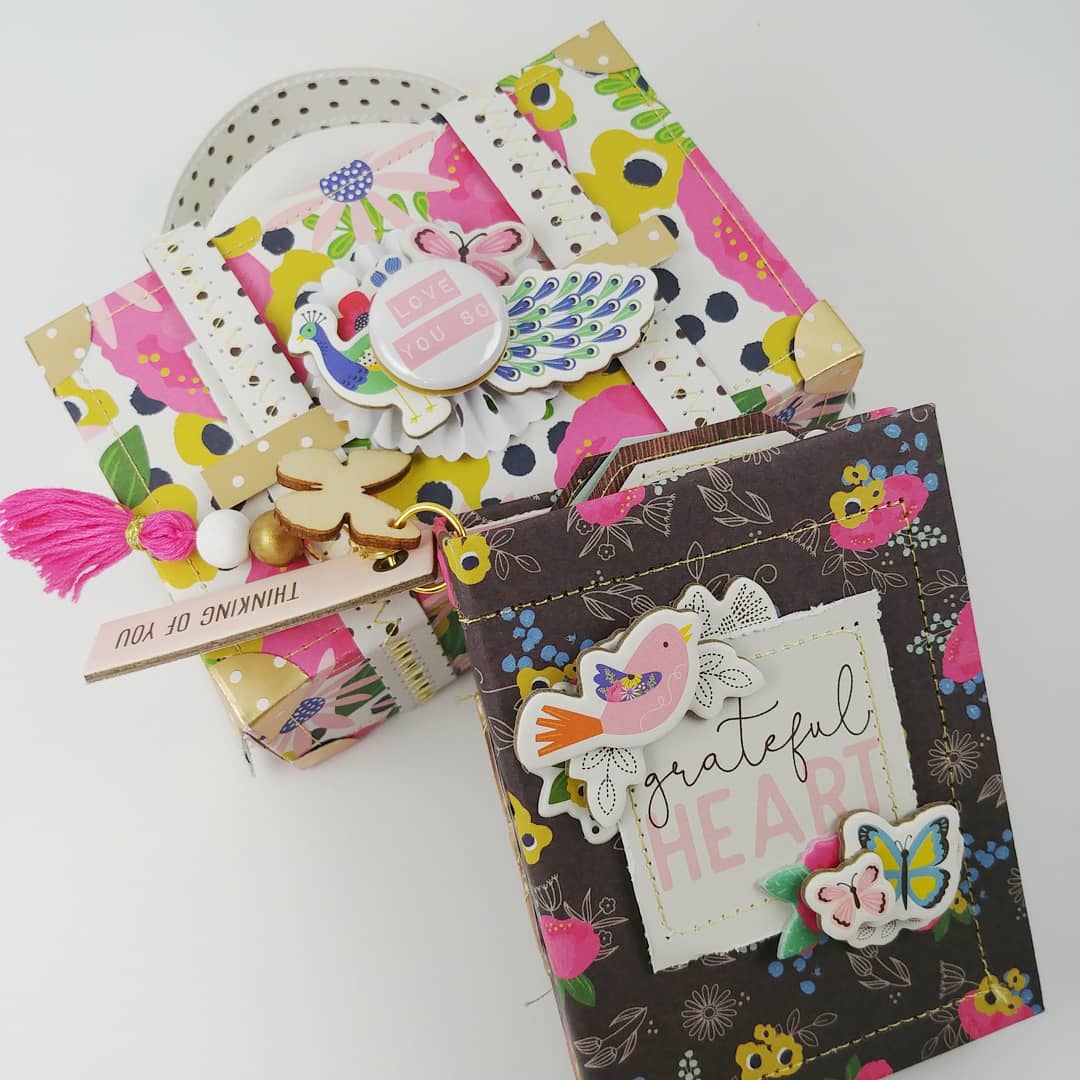 Mini Album with Suitcase Storage