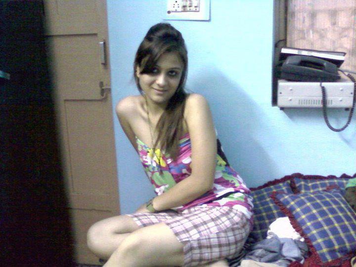 Nude Delhi Teens Image Download 7