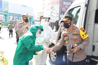 Kapolda Jateng Monitoring di Pos Pospam Alun-alun Kudus 1 IMG 20201229 WA0350