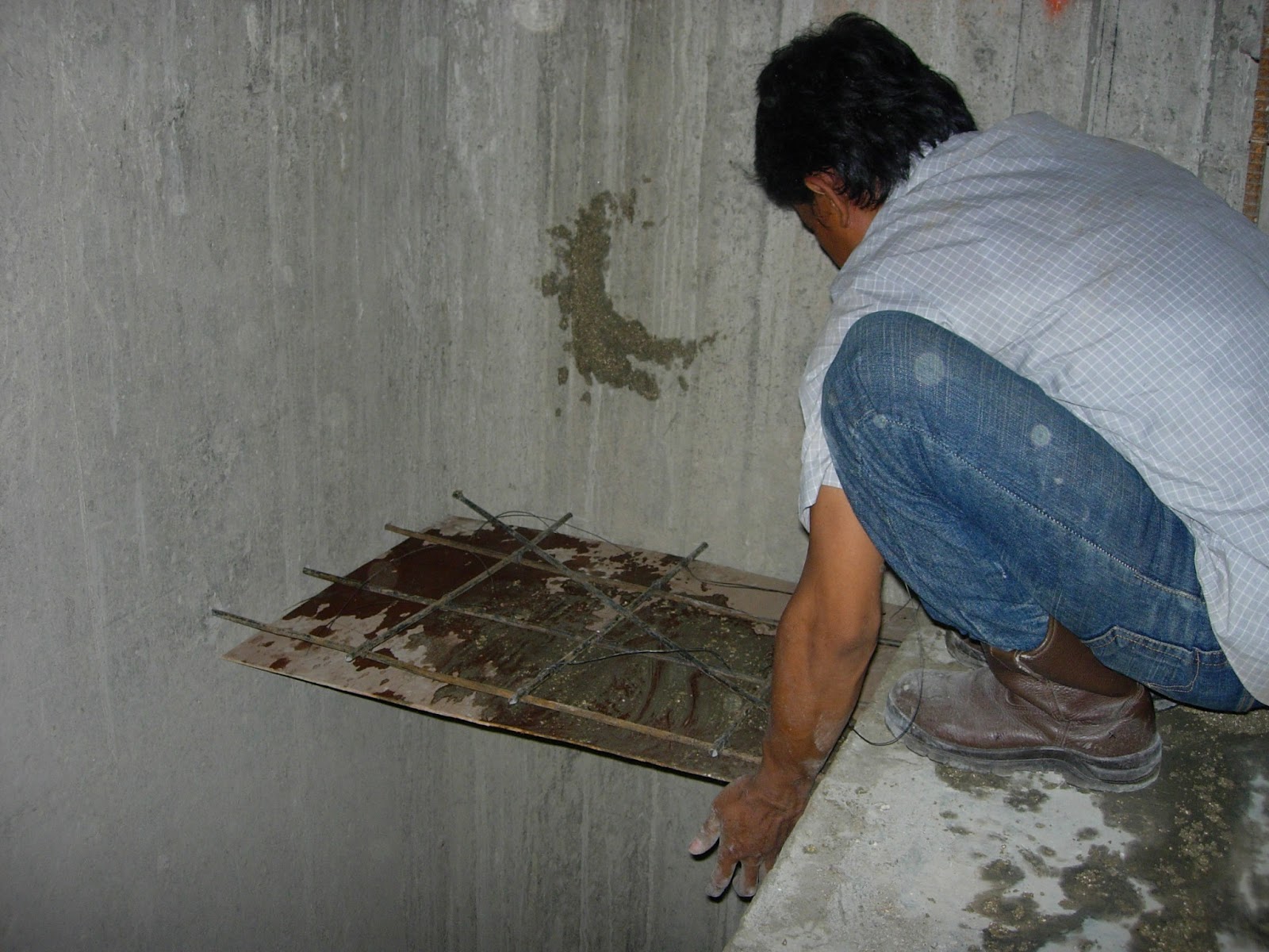 FIRESTOP MATERIAL untuk shaft dan lubang kabel