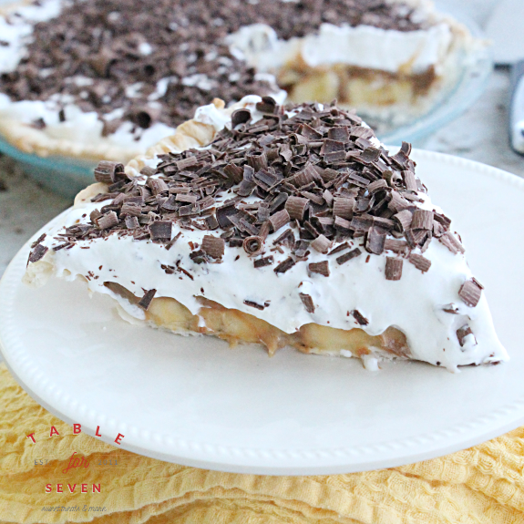 banana caramel pie