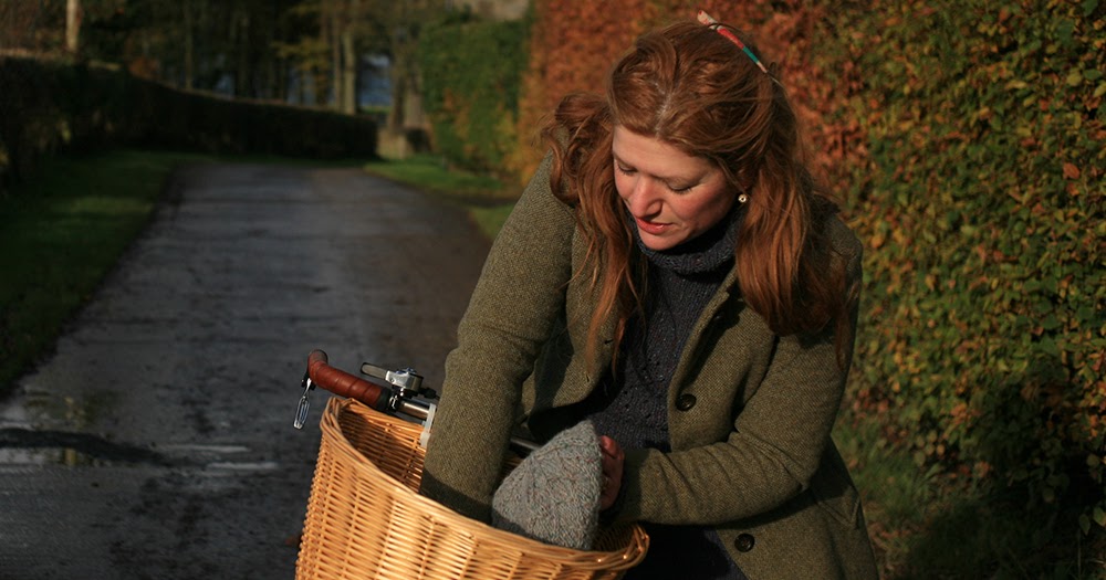 attaching basket to bike