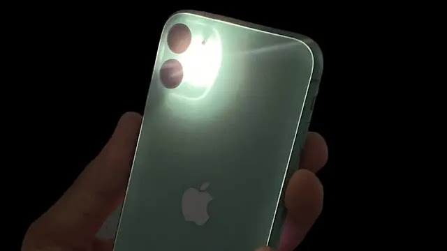 How to Enable Flashlight Blinking for Calls on iPhone