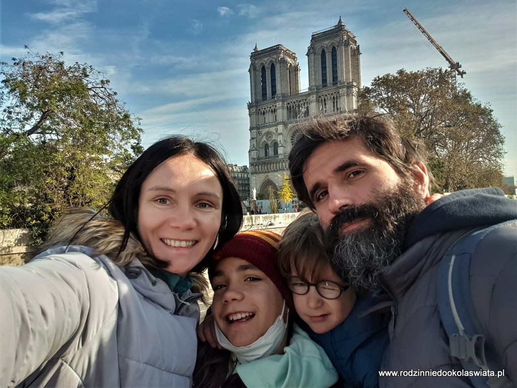 Paryż z dziećmi