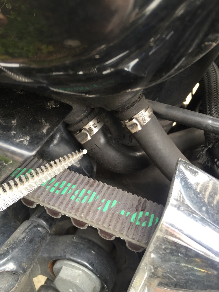 XL1200 オイルホースの交換 / Oil drain hose replacement