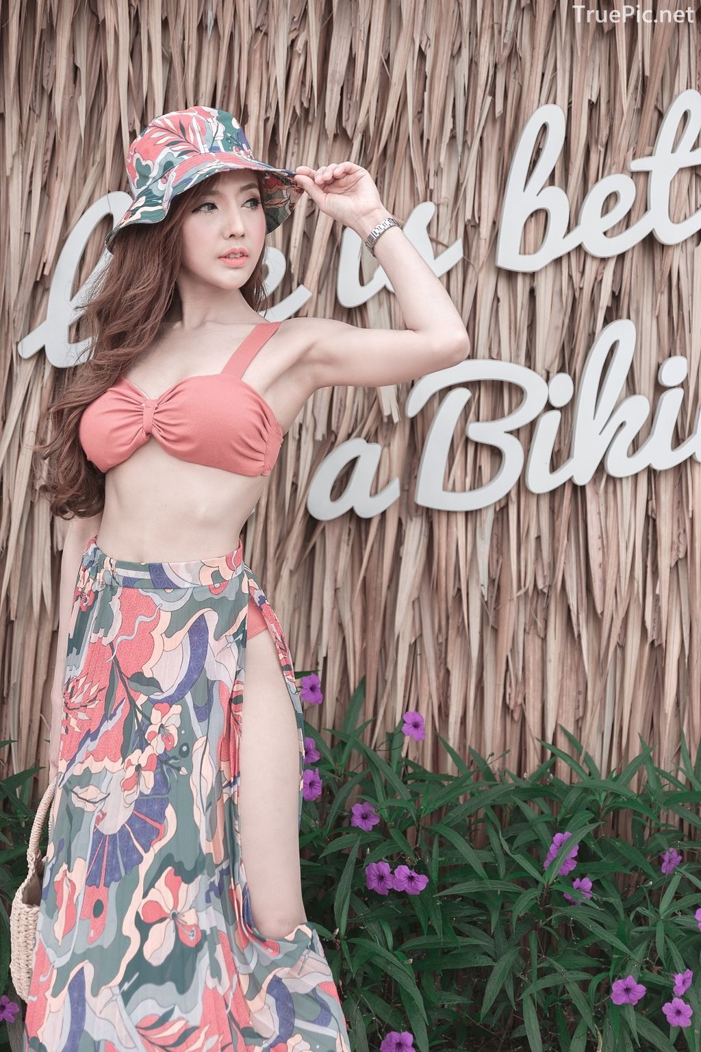 Thailand model - I'nam Arissara Chaidech - Pink Bikini on the beach - TruePic.net - Picture 19