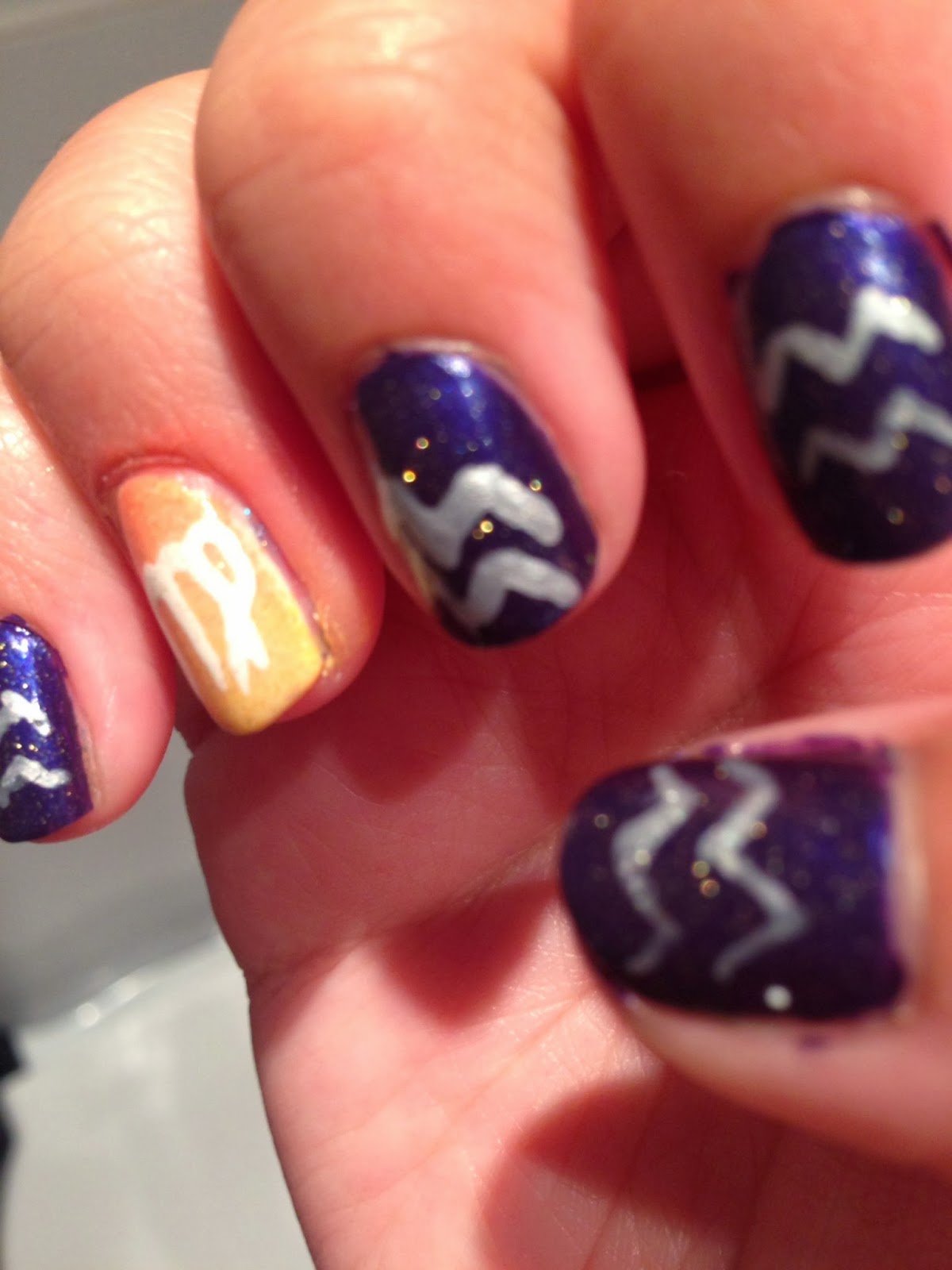 Astrology Nails!