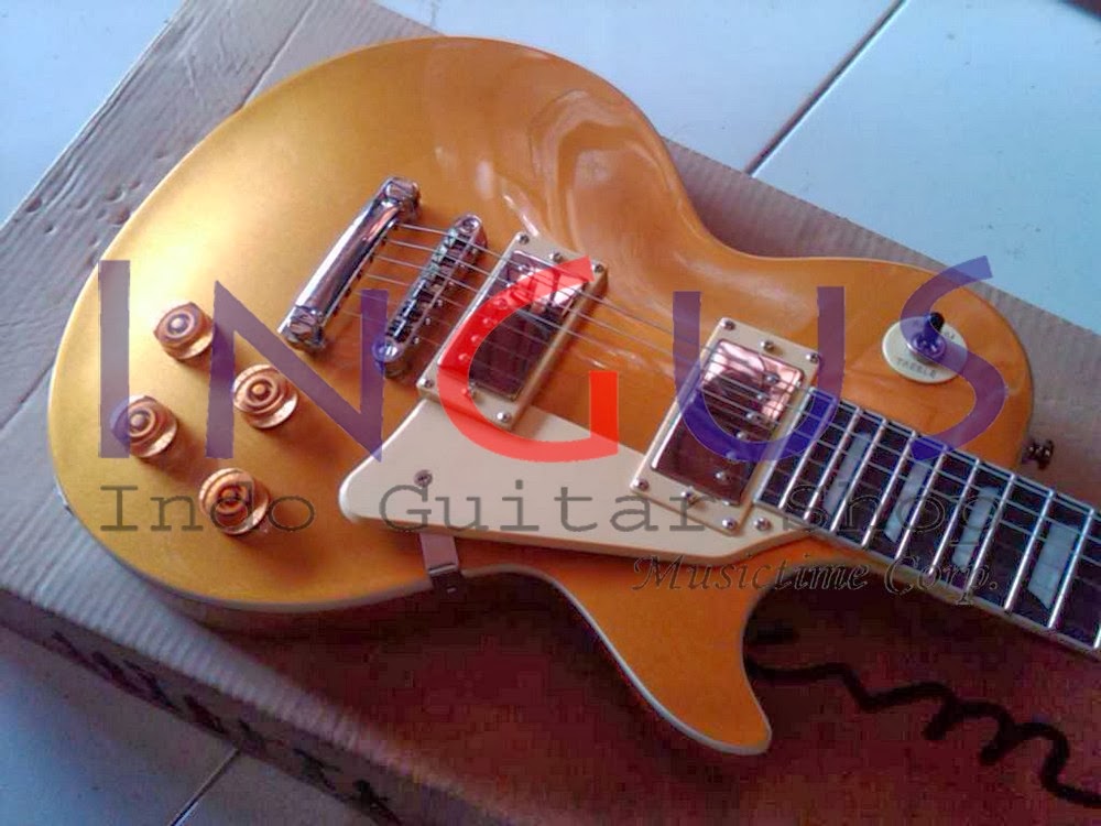Jual Gitar: Gibson Les Paul Gold Custom