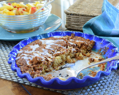 Overnight Coffeecake ♥ KitchenParade.com, easy, adaptable coffeecake recipe, mix it the night before, bake to serve hot and fresh in the morning.