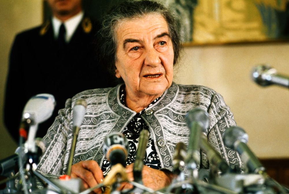 Cita con la historia y otras narraciones Golda Meir, la primera mujer