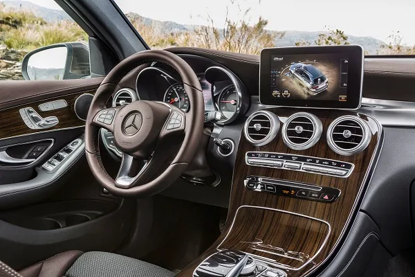 Mercedes Benz presentó la nueva GLC