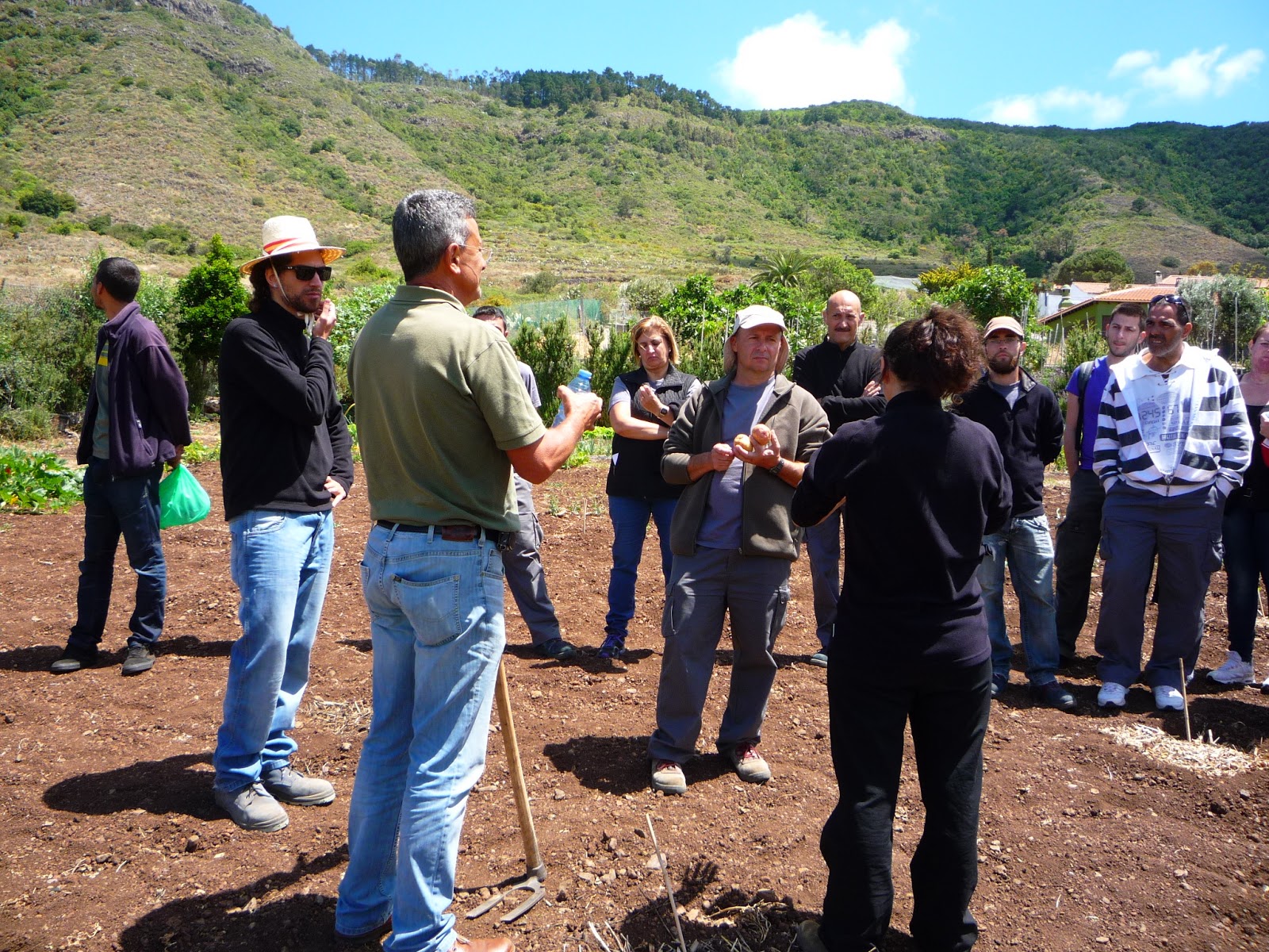 Finca Ecol gica El Pil n 28 De Abril De 2013
