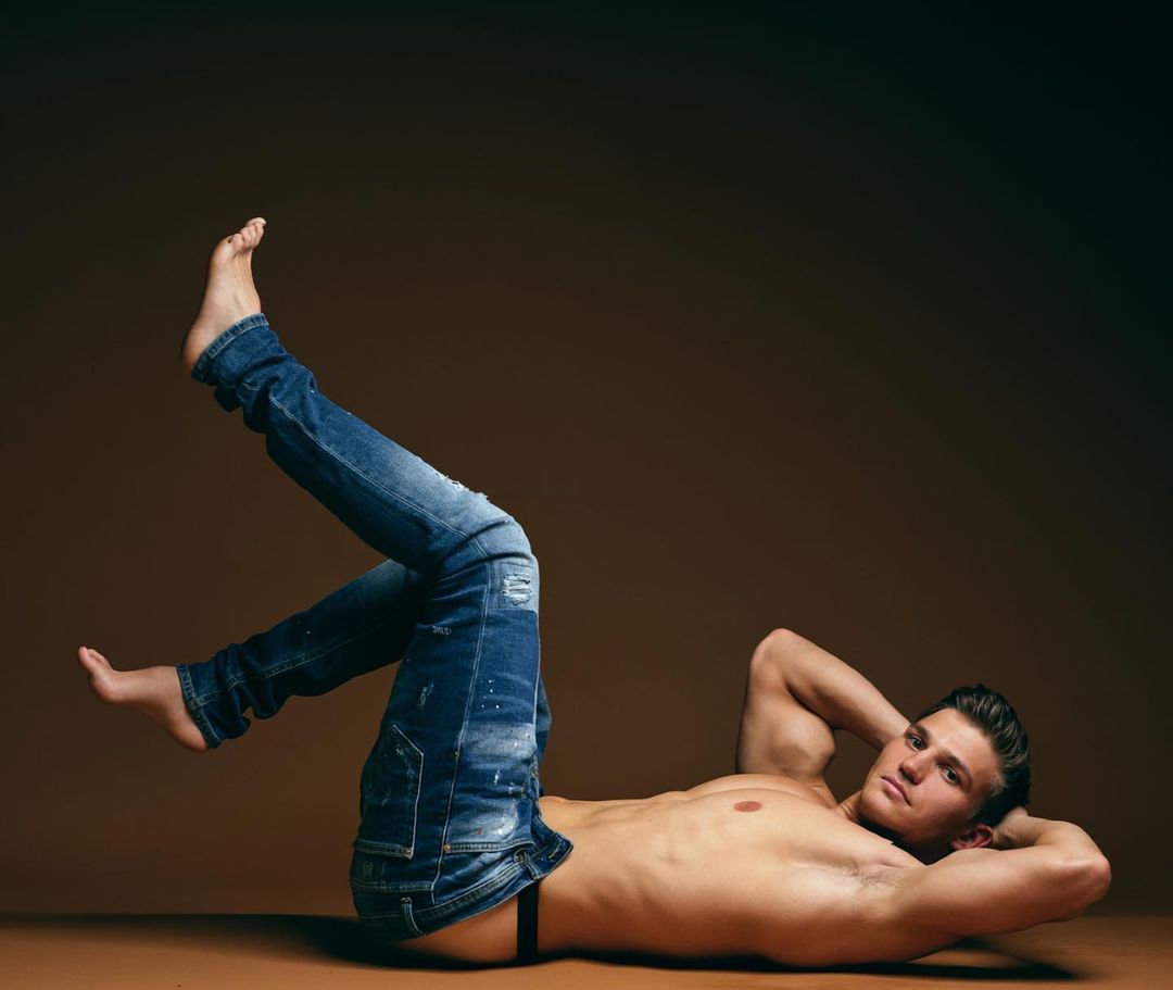 151325671_953676182106664_52202739112389