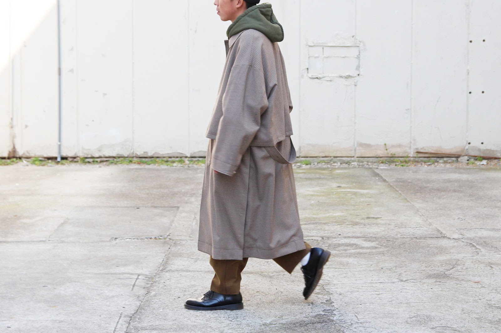 YOKE / ヨーク「3WAY BAL COLLAR SHARE COAT」 - input staff blog