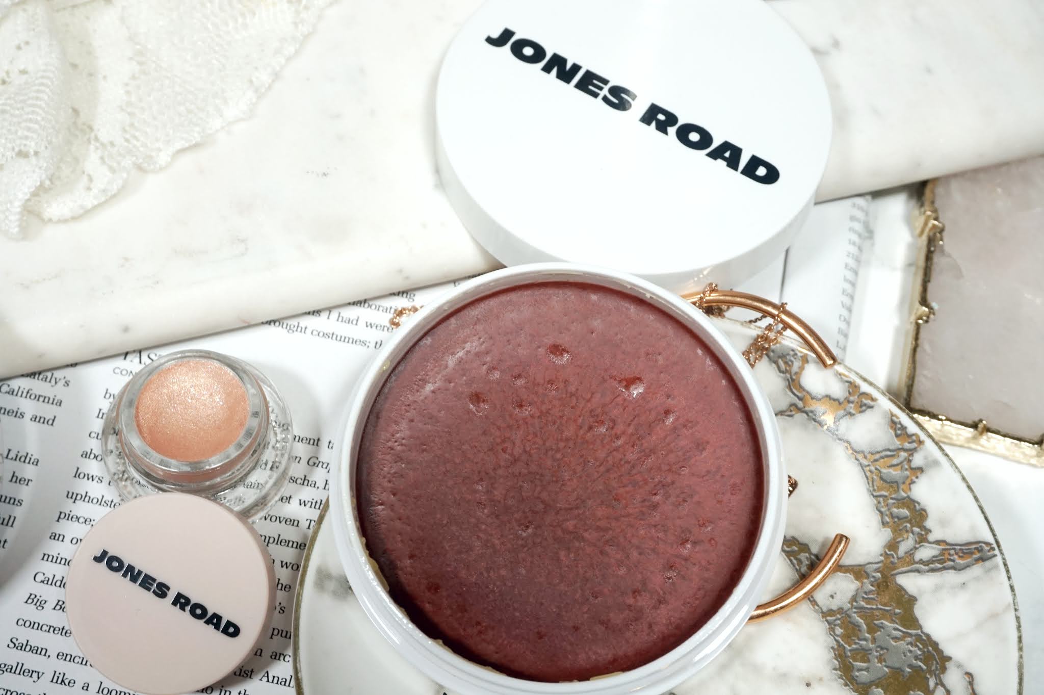 | Review | Jones Road Beauty Miracle Balm All-Over Glow | PRETTY IS MY