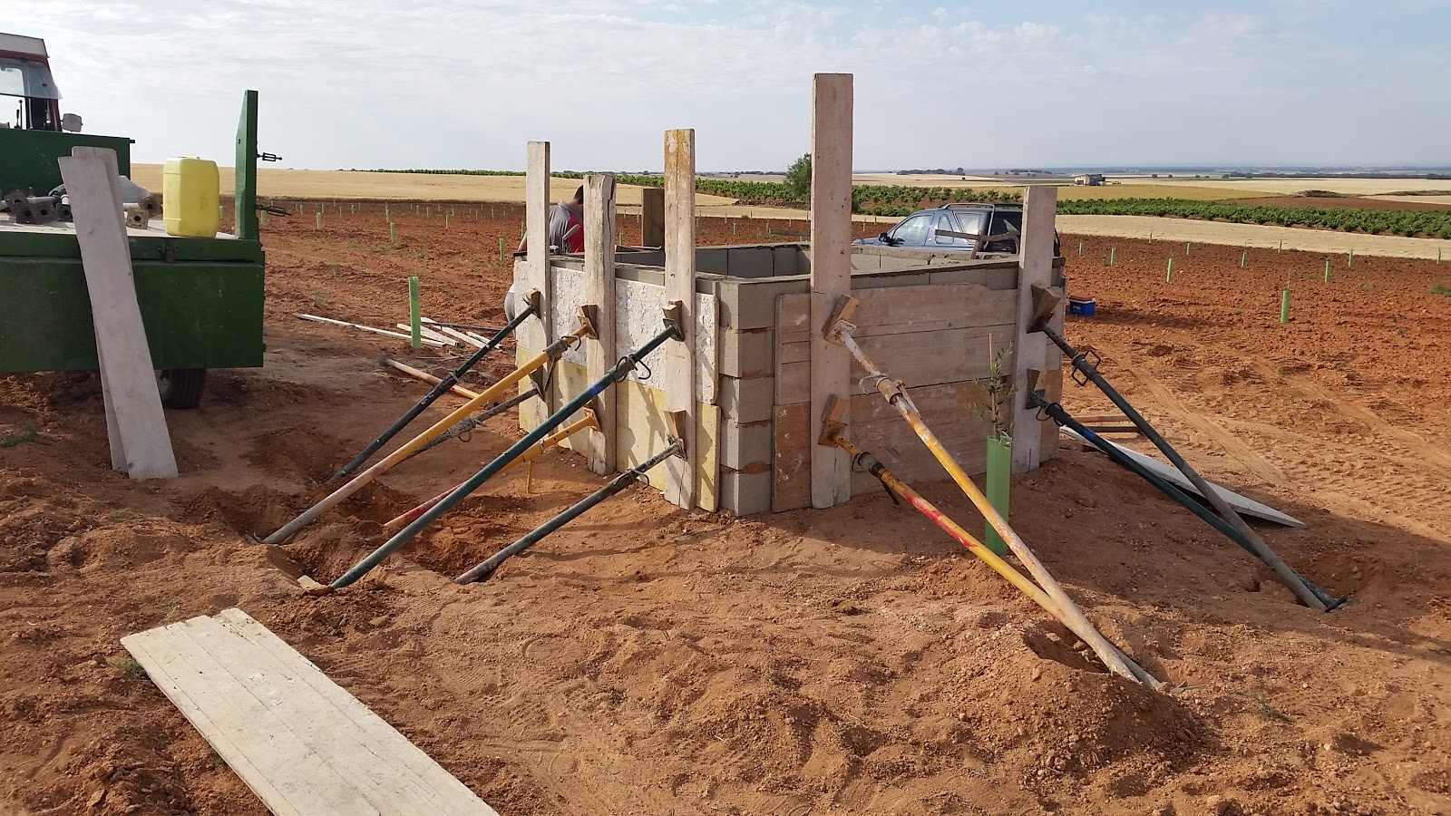 An original irrigation system for olive trees Earthenware jar