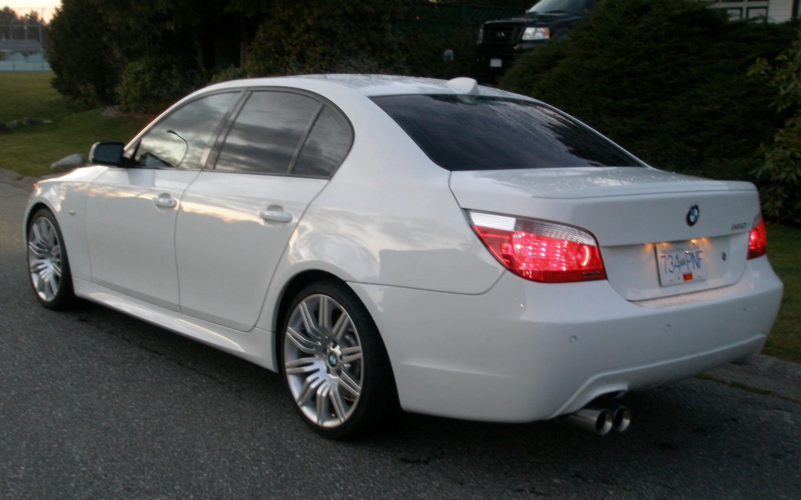 2006 Bmw 550i blue book #3