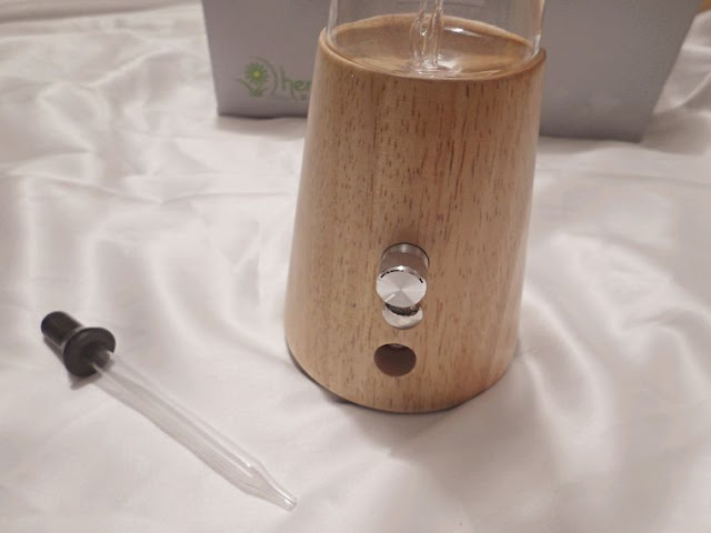 香氛 ░ 北歐風格的設計,質感品味的居家生活herbally 草本真情【花容】精油原木擴香儀