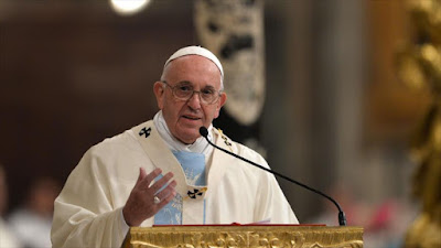 El papa Francisco pide a Europa seguir acogiendo refugiados