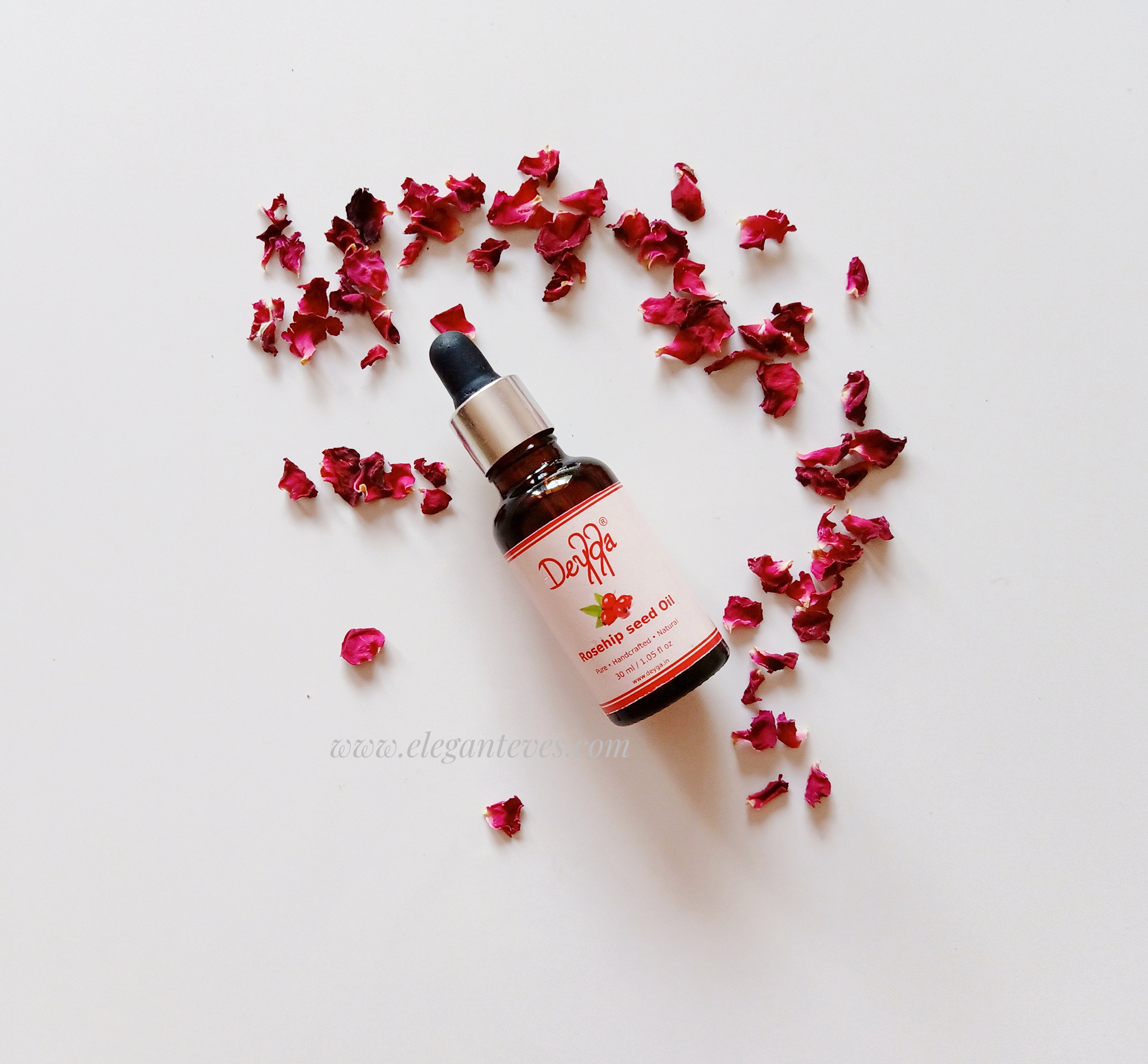 Review of Deyga Rosehip Seed Oil Elegant Eves
