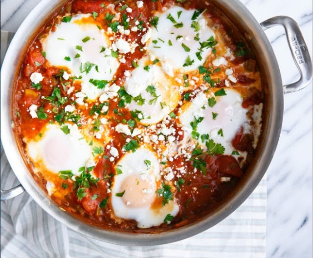 One Pot Spicy Eggs and Potatoes #dinner #recipes