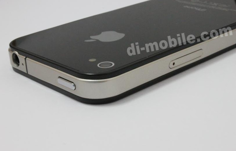 iPhone%2B4%2BAndroid%2BFroyo%2Binsert%2Bsim.JPG
