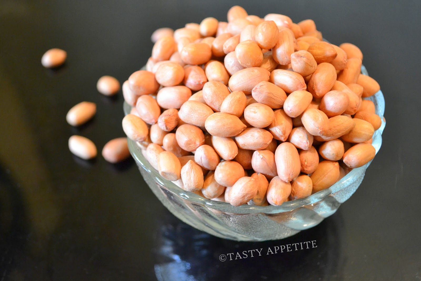 Peanut Sundal / Groundnut Sundal / Navrathri Sundal Recipe