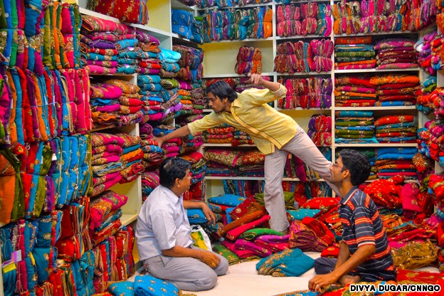 AJODI&#39;s Stories: Surat - Saree Shopping | Online Shopping | Textile | India