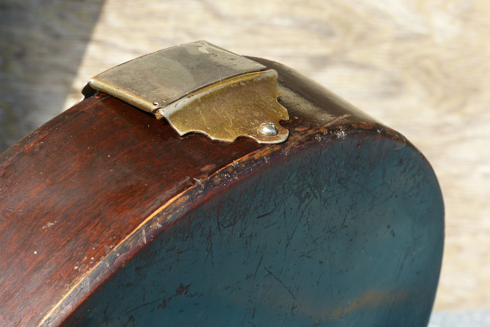 1910s Gibson ArmyNavy Pancake Mandolin