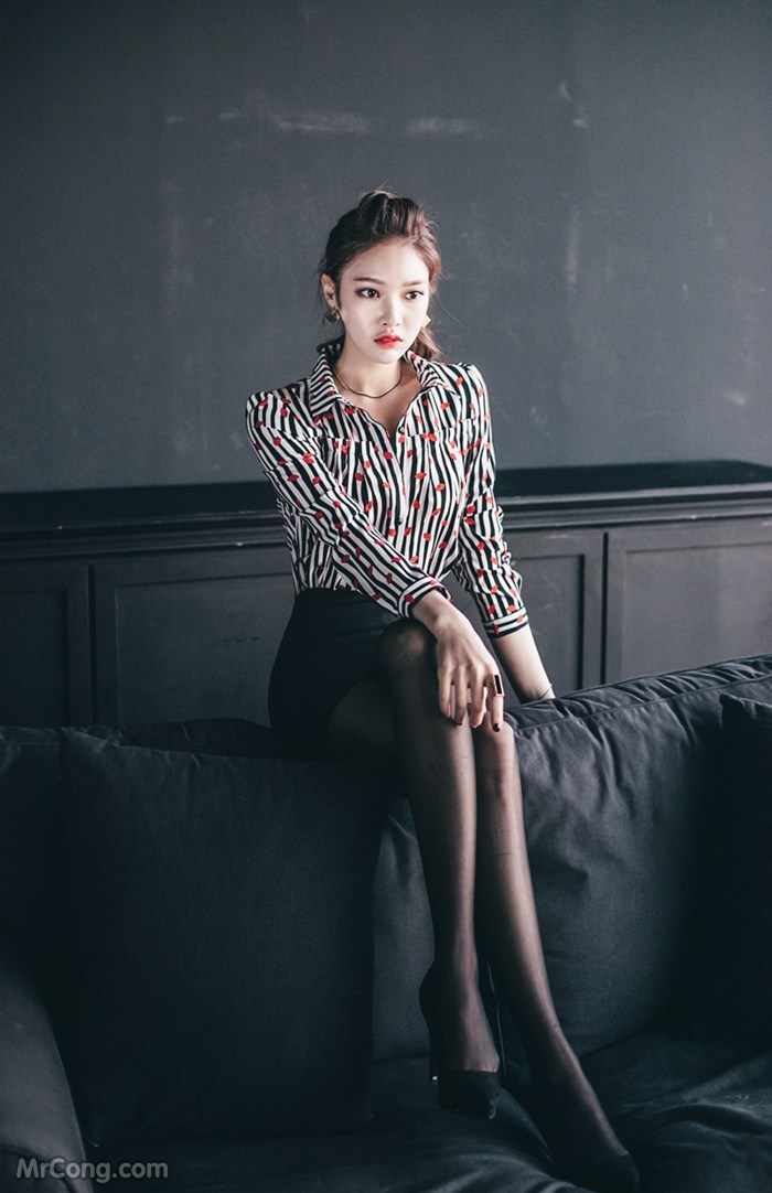 Model Park Jung Yoon in the November 2016 fashion photo series (514 photos) photo 14-19