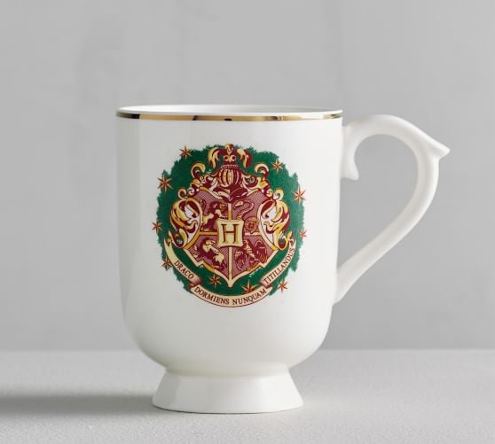 pottery-barn-harry-potter-collection-holidays