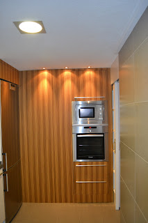 Carpinteria de Madera Alicante, Trabajos en madera: COCINA LUXE BLANCO